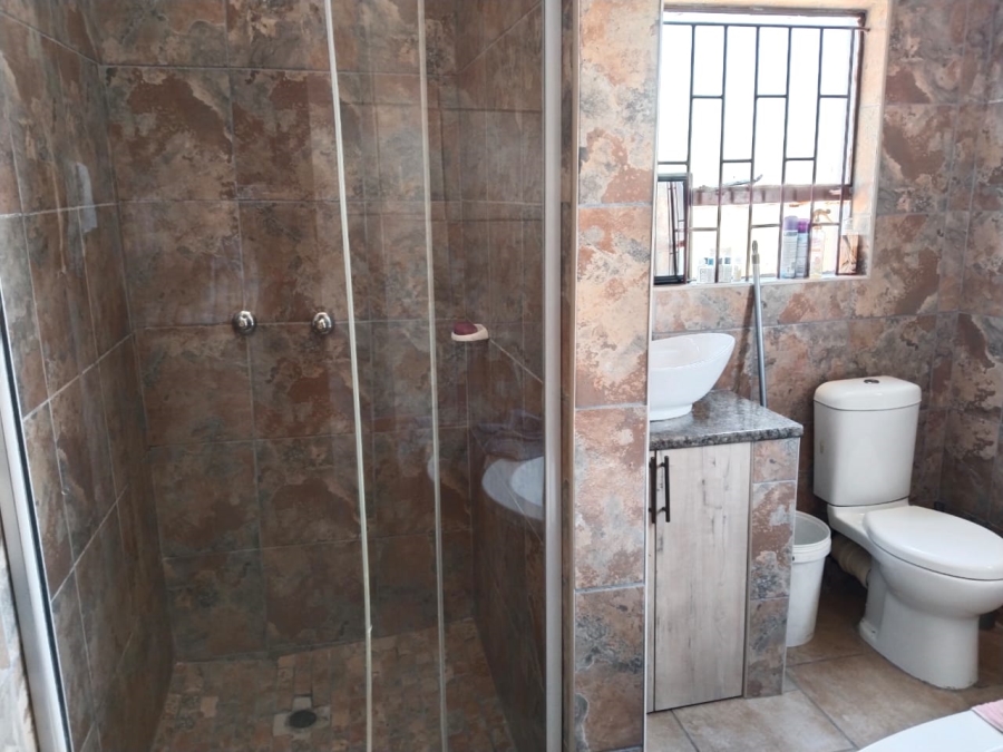 3 Bedroom Property for Sale in Nirvana Limpopo