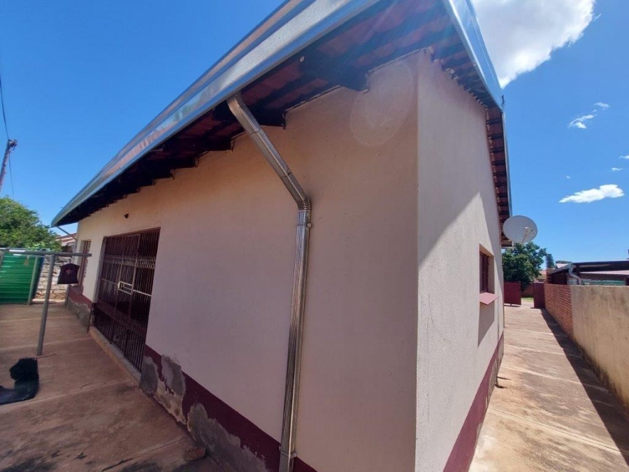 4 Bedroom Property for Sale in Lebowakgomo Zone B Limpopo