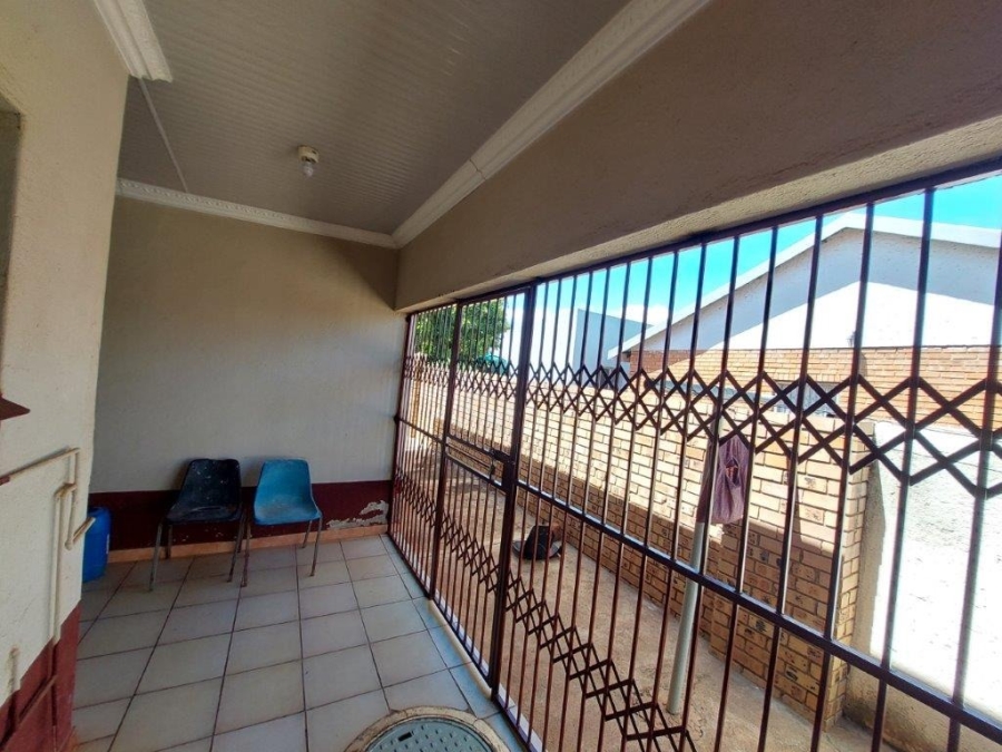 4 Bedroom Property for Sale in Lebowakgomo Zone B Limpopo