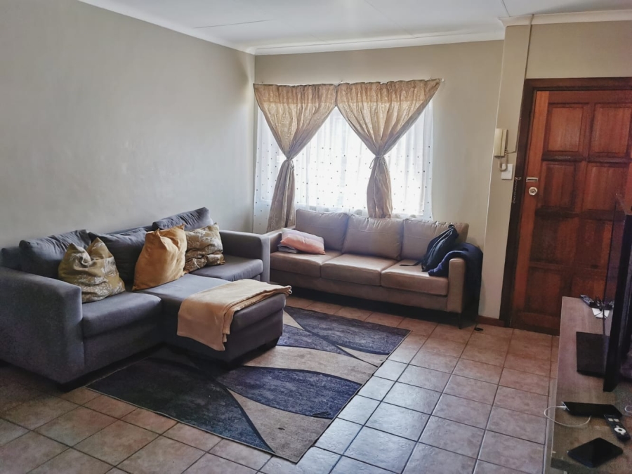 2 Bedroom Property for Sale in Fauna Park Limpopo