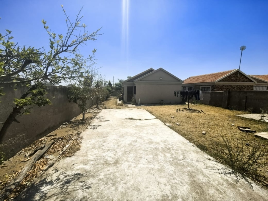 2 Bedroom Property for Sale in Seshego Limpopo