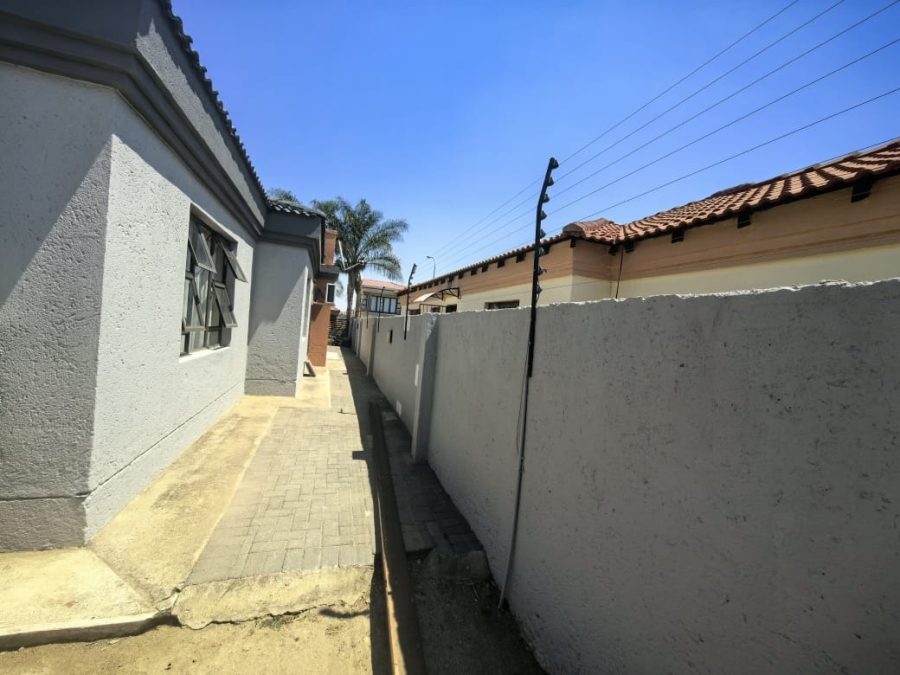 3 Bedroom Property for Sale in Seshego Limpopo