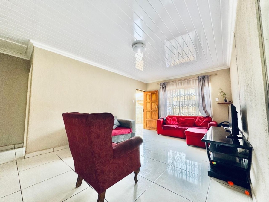 3 Bedroom Property for Sale in Penina Park Limpopo