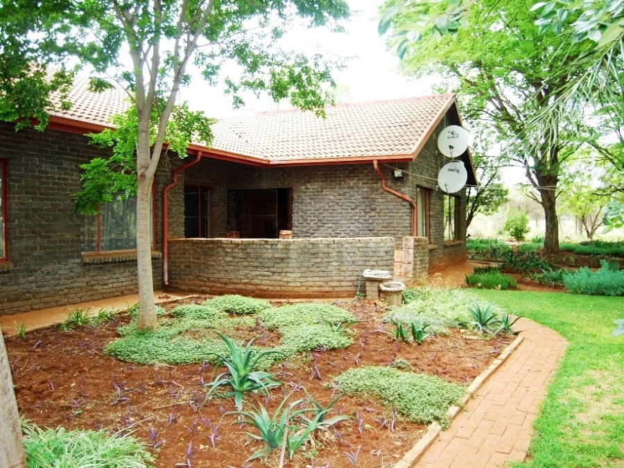 7 Bedroom Property for Sale in Northam Limpopo