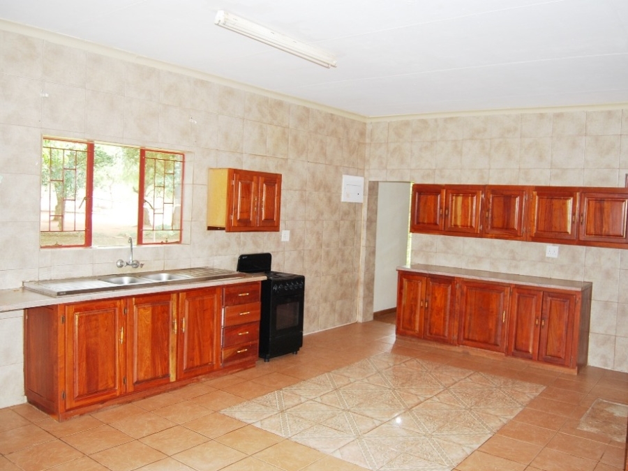 7 Bedroom Property for Sale in Northam Limpopo