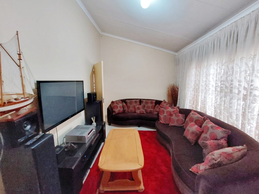 3 Bedroom Property for Sale in Seshego C Limpopo