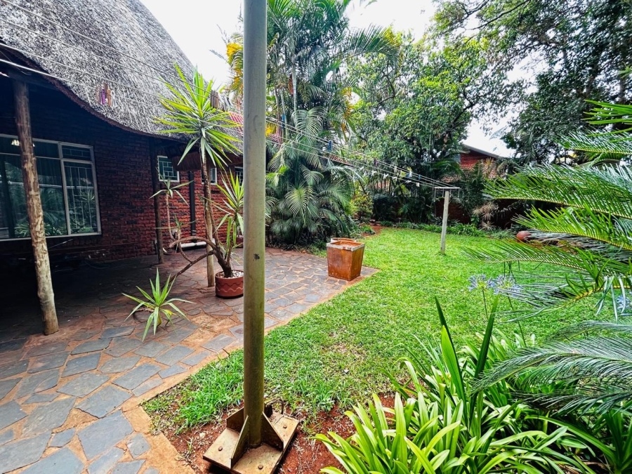 5 Bedroom Property for Sale in Chroompark Limpopo