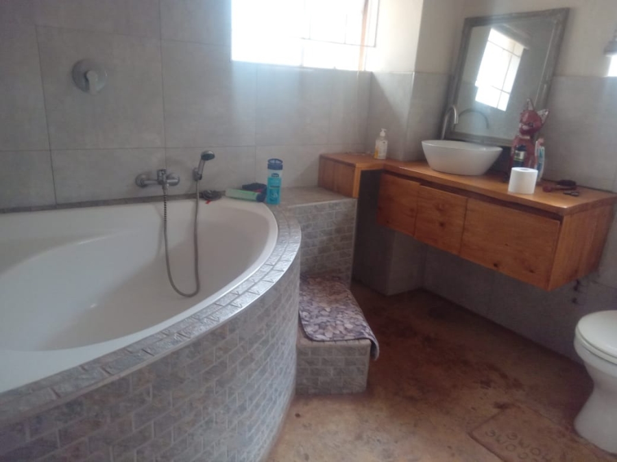 To Let 2 Bedroom Property for Rent in Northam Limpopo