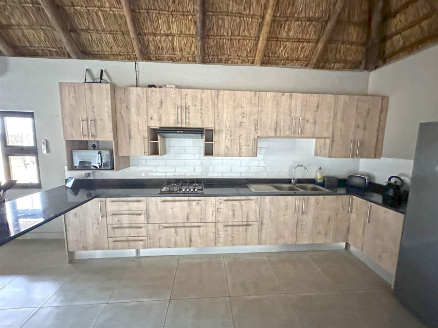 3 Bedroom Property for Sale in Hoedspruit Limpopo