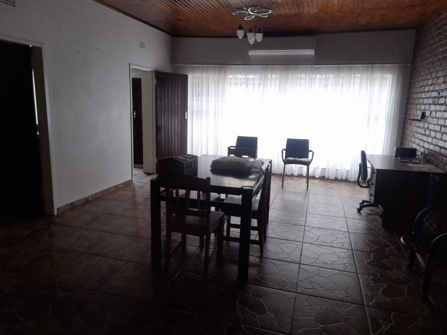 5 Bedroom Property for Sale in Marble Hall Limpopo