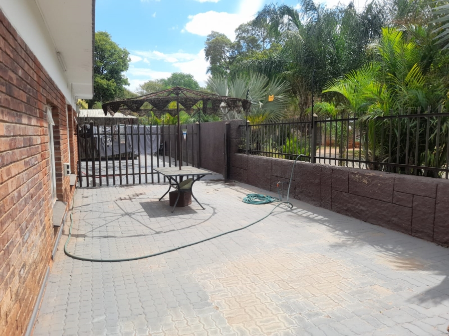 5 Bedroom Property for Sale in Marble Hall Limpopo