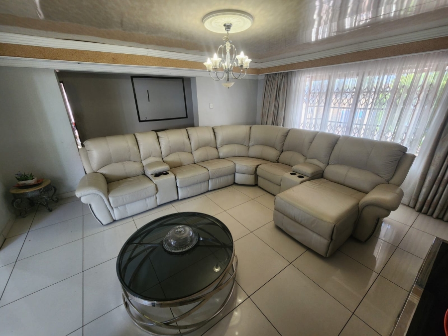 4 Bedroom Property for Sale in Nirvana Limpopo