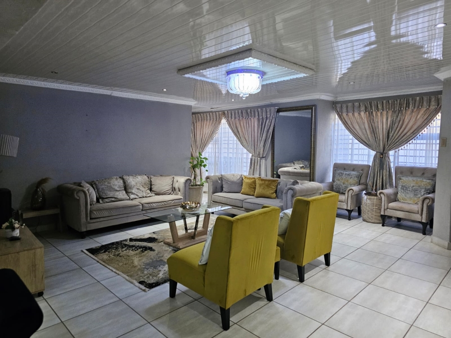 3 Bedroom Property for Sale in Fauna Park Limpopo