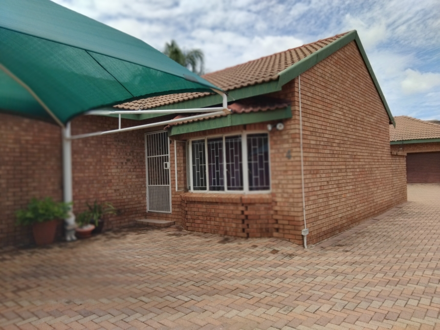 4 Bedroom Property for Sale in Bendor Limpopo