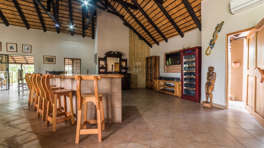 6 Bedroom Property for Sale in Grietjie Private Nature Reserve Limpopo