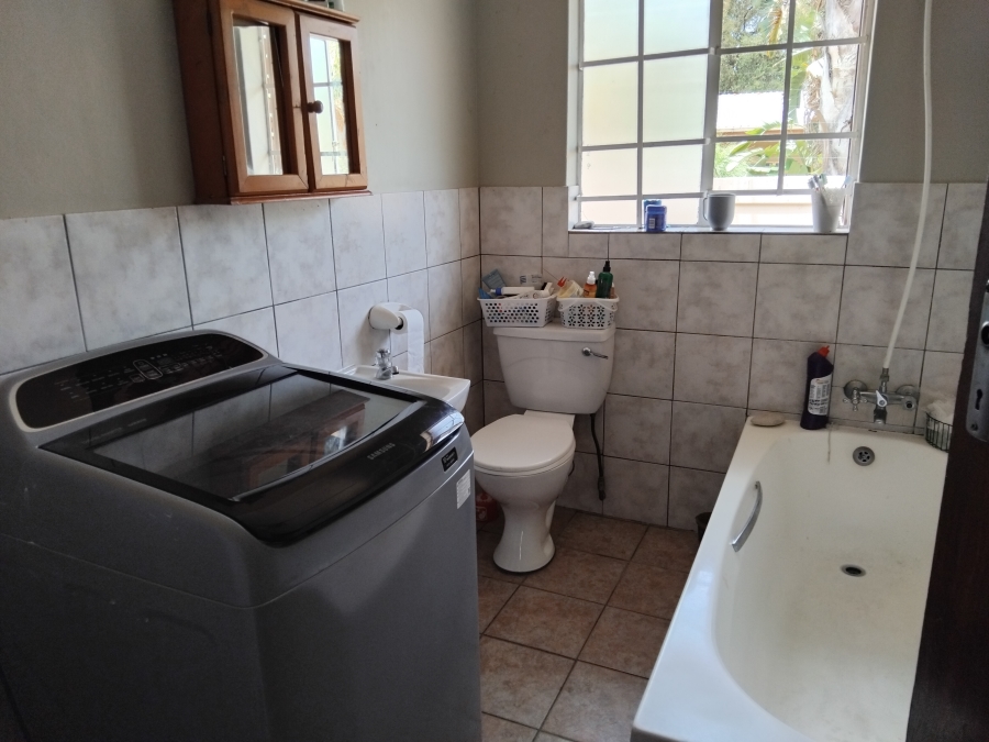 2 Bedroom Property for Sale in Fauna Park Limpopo