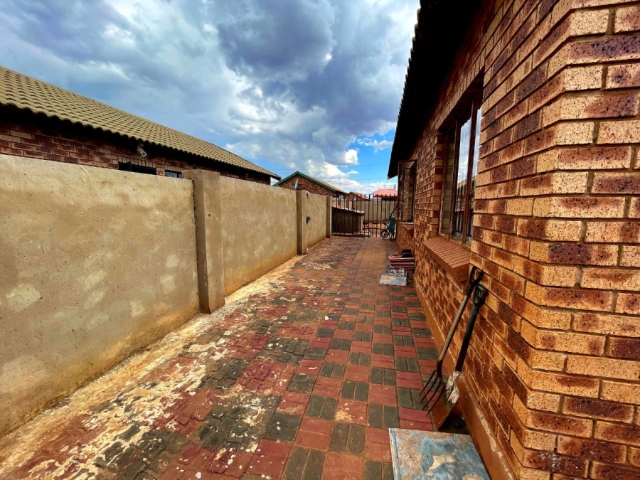 3 Bedroom Property for Sale in Northam Limpopo