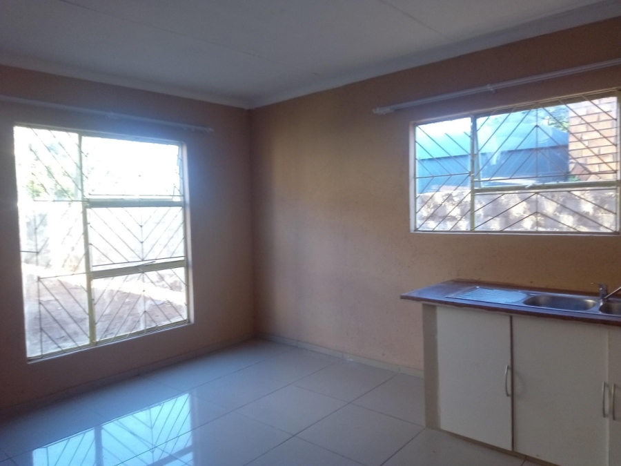 To Let 2 Bedroom Property for Rent in Mokopane Central Limpopo