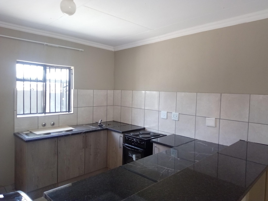 2 Bedroom Property for Sale in Mokopane Central Limpopo