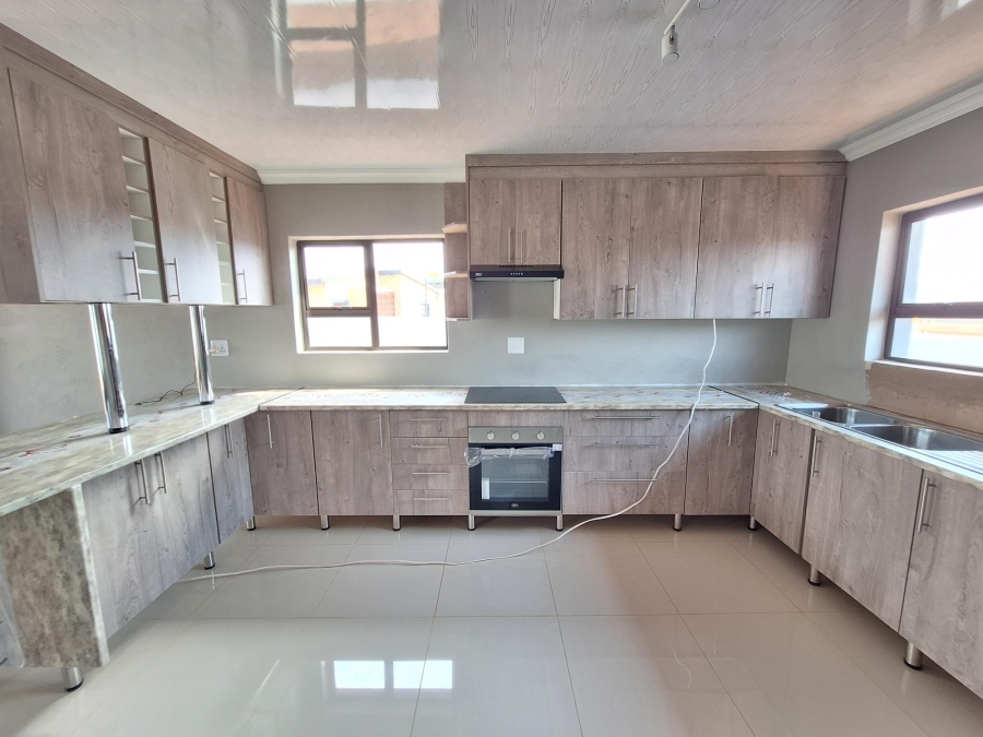 3 Bedroom Property for Sale in Bendor Limpopo