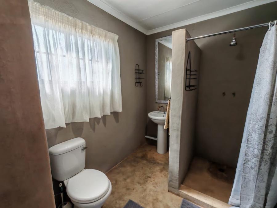 4 Bedroom Property for Sale in Wildebeestfontein A H Limpopo