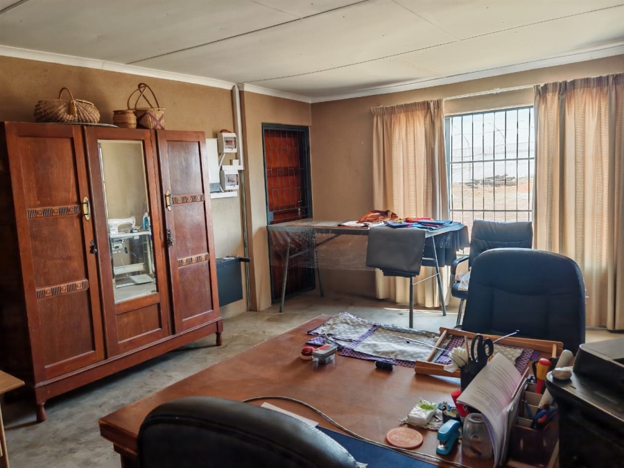 4 Bedroom Property for Sale in Wildebeestfontein A H Limpopo