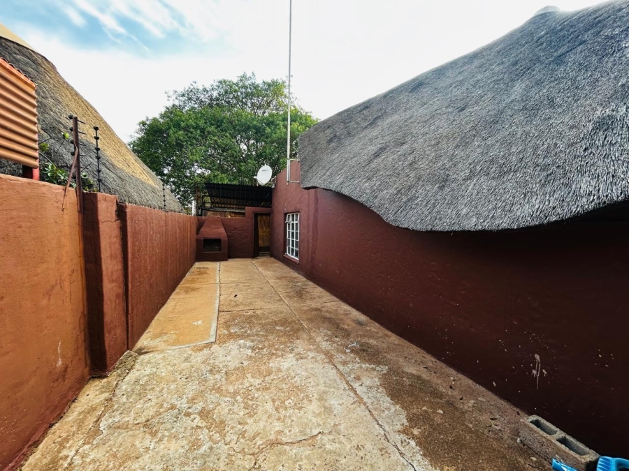 4 Bedroom Property for Sale in Impala Park Limpopo