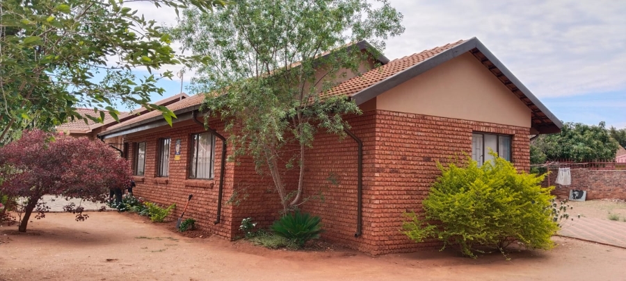 3 Bedroom Property for Sale in Flora Park Limpopo