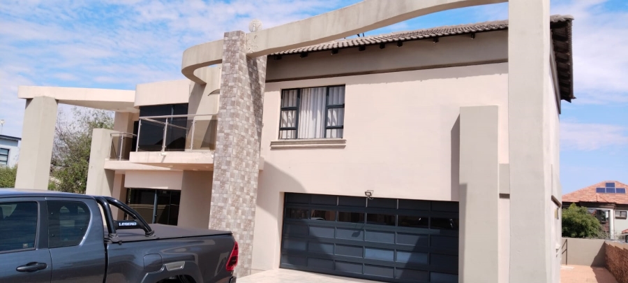 5 Bedroom Property for Sale in Bendor Limpopo