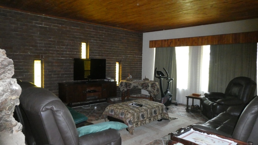 3 Bedroom Property for Sale in Radium Limpopo