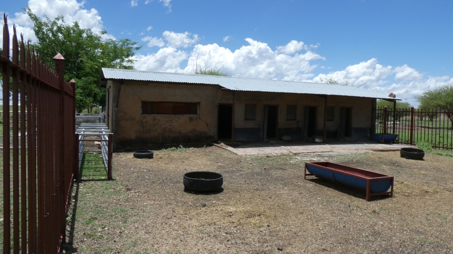 3 Bedroom Property for Sale in Radium Limpopo