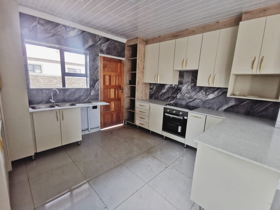 3 Bedroom Property for Sale in Bendor Limpopo