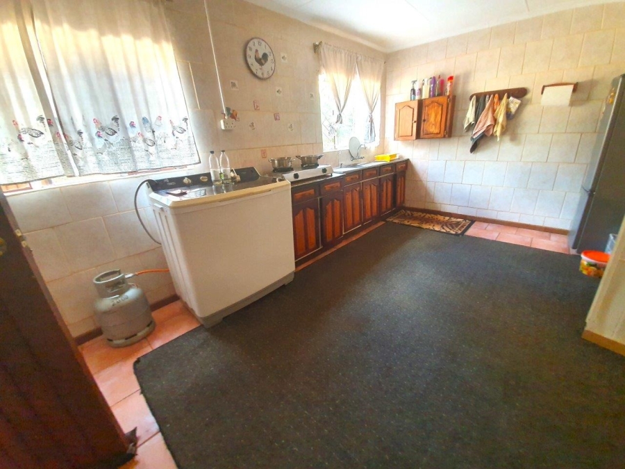 To Let 4 Bedroom Property for Rent in Modimolle Limpopo