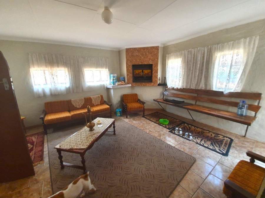 To Let 4 Bedroom Property for Rent in Modimolle Limpopo