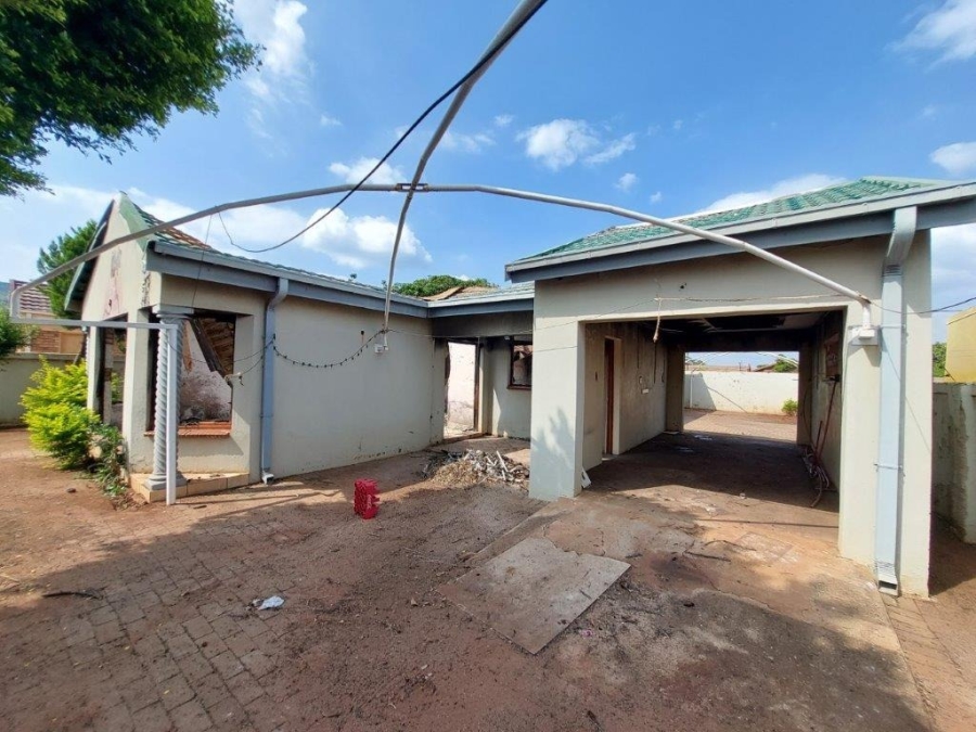 0 Bedroom Property for Sale in Lebowakgomo Zone R Limpopo