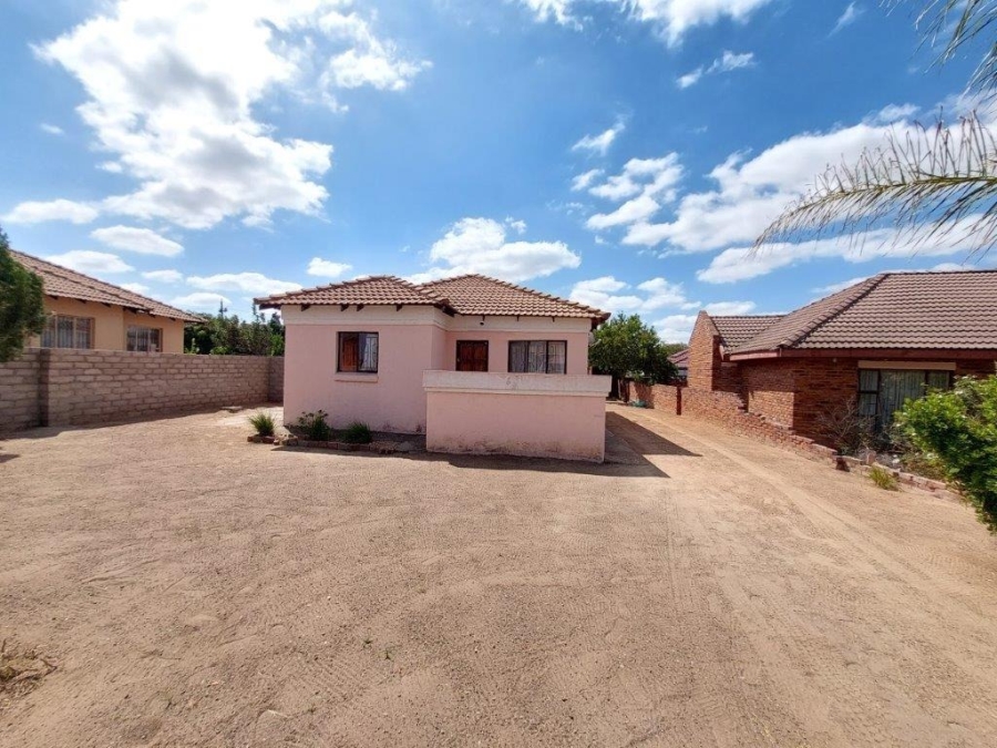 3 Bedroom Property for Sale in Seshego H Limpopo