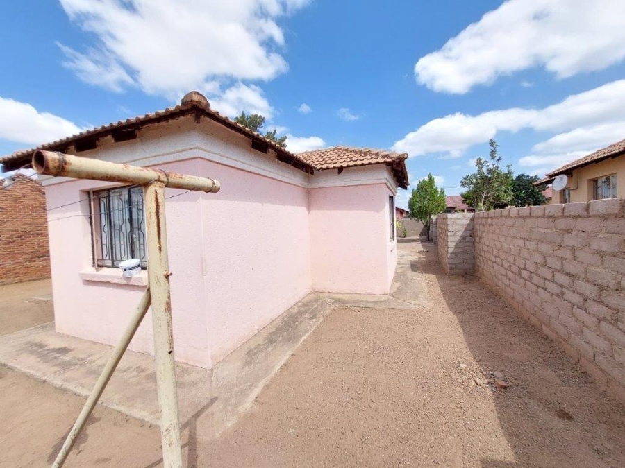 3 Bedroom Property for Sale in Seshego H Limpopo