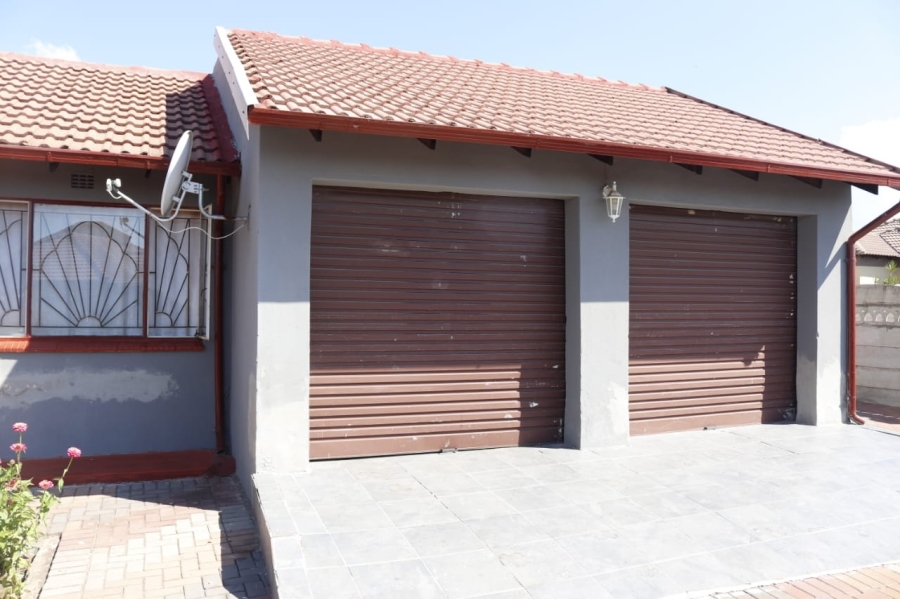 3 Bedroom Property for Sale in Seshego Limpopo