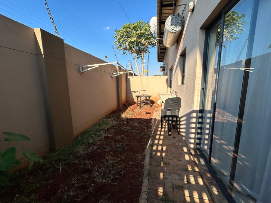 2 Bedroom Property for Sale in Chroompark Limpopo