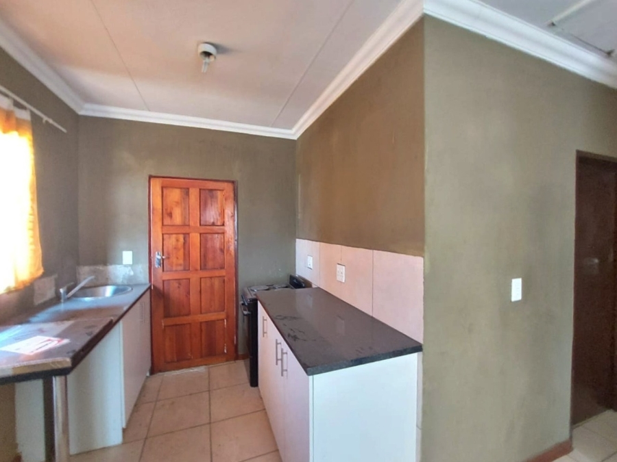 2 Bedroom Property for Sale in Mahlasedi Park Limpopo