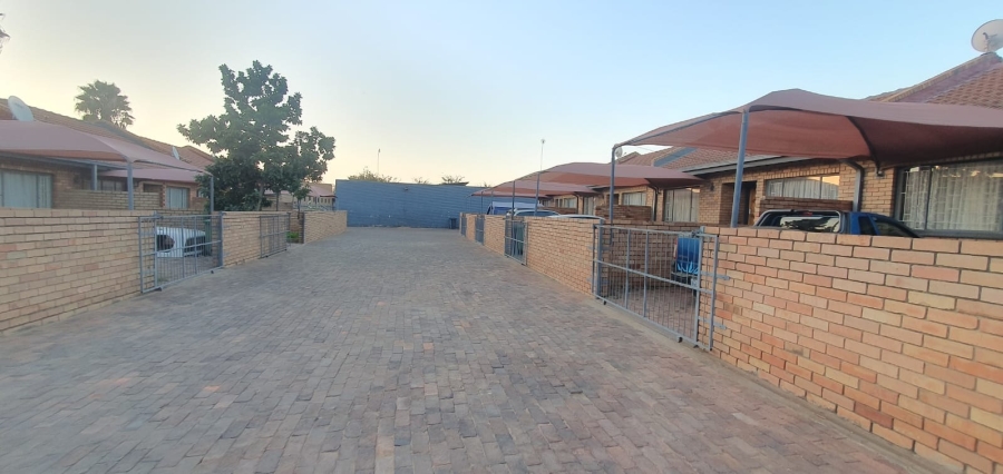 2 Bedroom Property for Sale in Annadale Limpopo