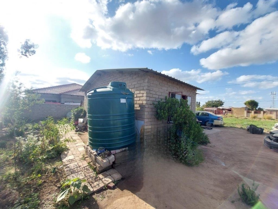 2 Bedroom Property for Sale in Polokwane Ext 76 Limpopo