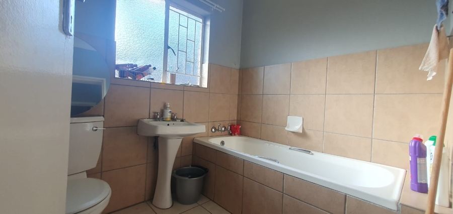 2 Bedroom Property for Sale in Annadale Limpopo