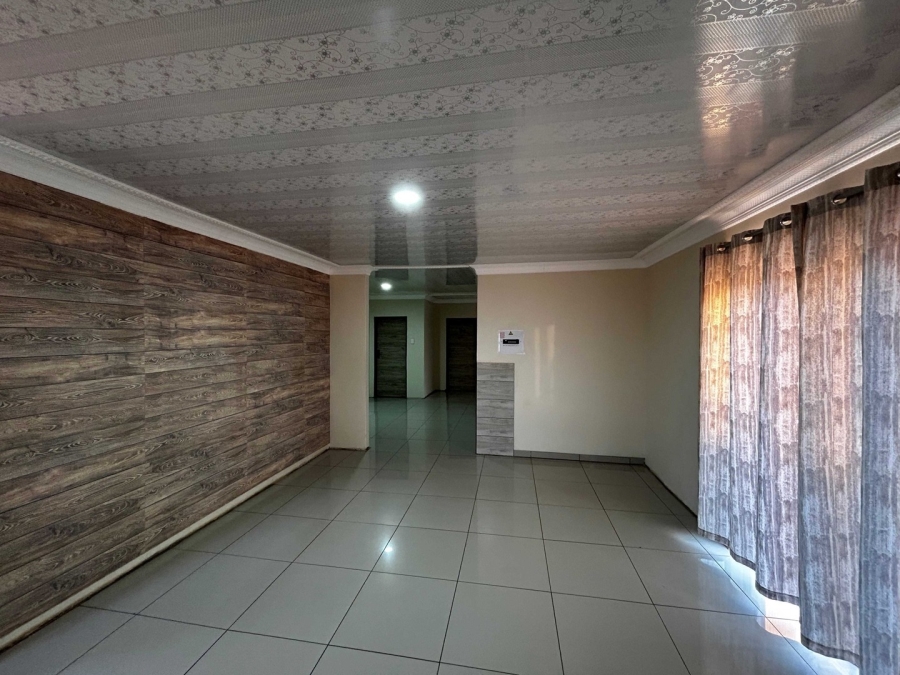 4 Bedroom Property for Sale in Chroompark Limpopo