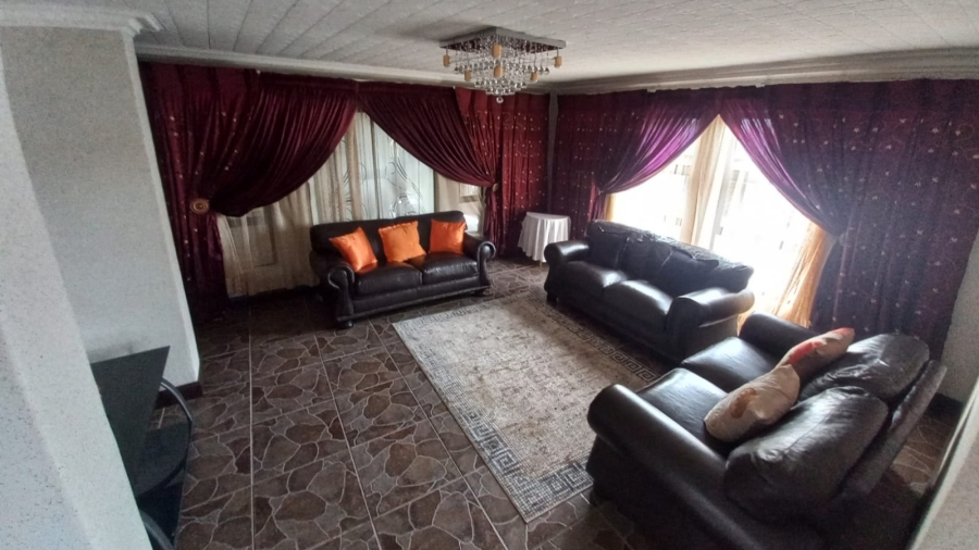 5 Bedroom Property for Sale in Serala View Limpopo