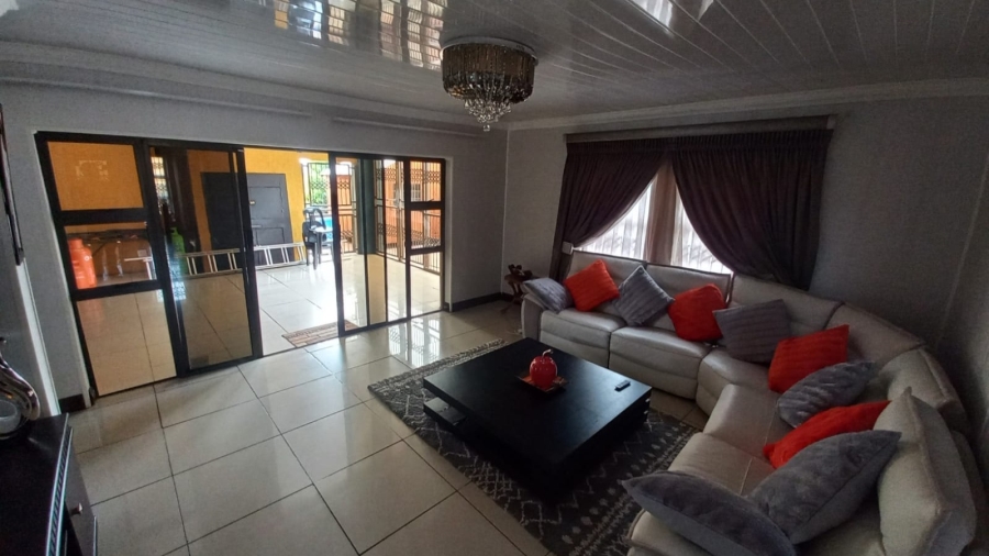 5 Bedroom Property for Sale in Serala View Limpopo