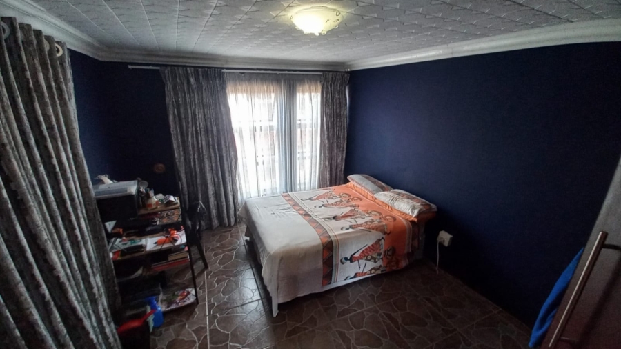 5 Bedroom Property for Sale in Serala View Limpopo