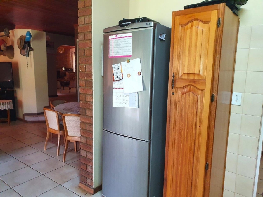 To Let 4 Bedroom Property for Rent in Modimolle Rural Limpopo