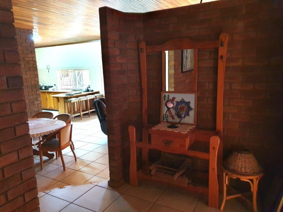 To Let 4 Bedroom Property for Rent in Modimolle Rural Limpopo