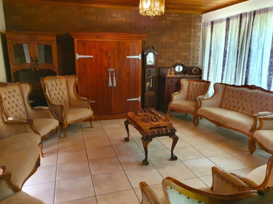 To Let 4 Bedroom Property for Rent in Modimolle Rural Limpopo